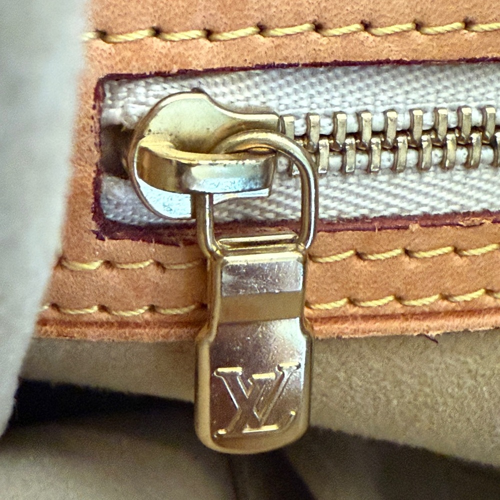 LOUIS VUITTON DAMIER AZUR HAMPSTEAD PM w/Dust Bag and Authentication, VGUC - Picture 10 of 17